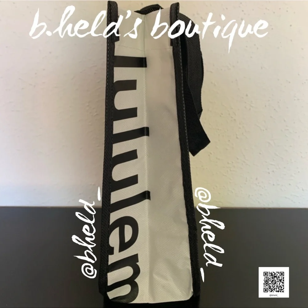 lululemon Black & White Small Tote Bag New NWOT